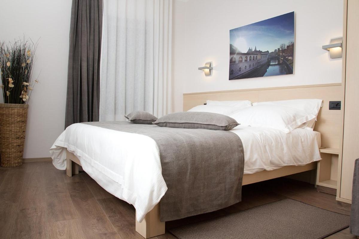 Urban Homy Ljubljana B&B 외부 사진